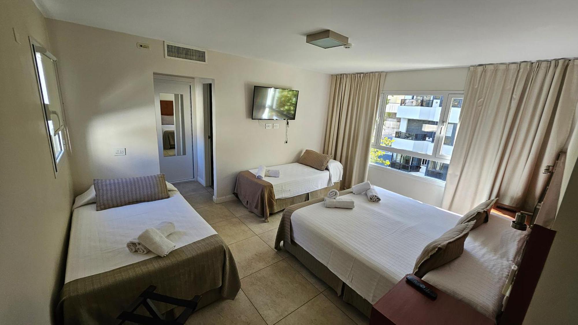 מר דל פלאטה Hotel Novi מראה חיצוני תמונה