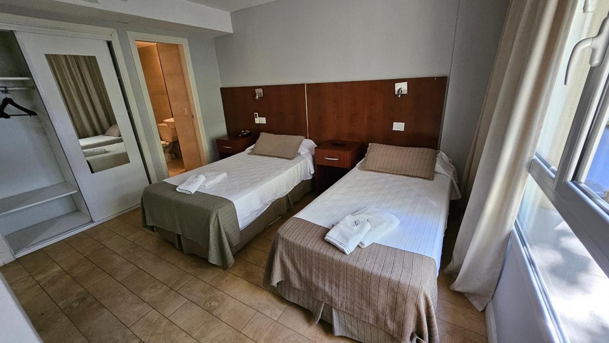 מר דל פלאטה Hotel Novi מראה חיצוני תמונה